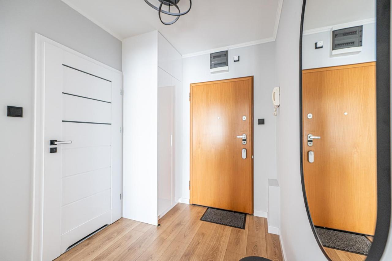 Apartment 24H With Free Garage And Ac Jagielly 5 Wroclaw Dış mekan fotoğraf